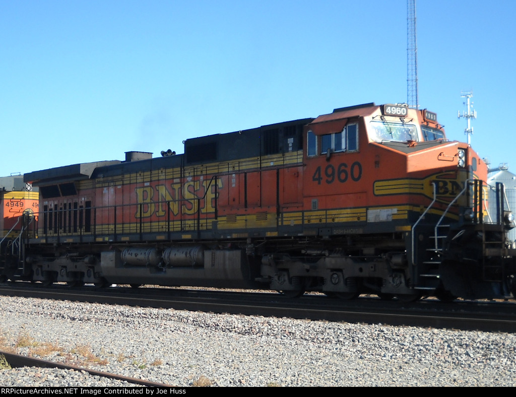 BNSF 4960